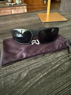 Radnor® Dynamo™ Black Safety Glasses With Gray Anti-Fog/Anti-Scratch Lens